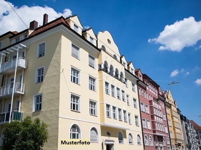 Mehrfamilienhaus mit 4 Wohnungen in gehobener und gesuchter Altstadtlage