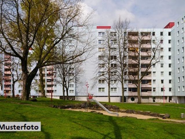 Mehrfamilienhaus mit 9 Wohnungen und Tiefagarage