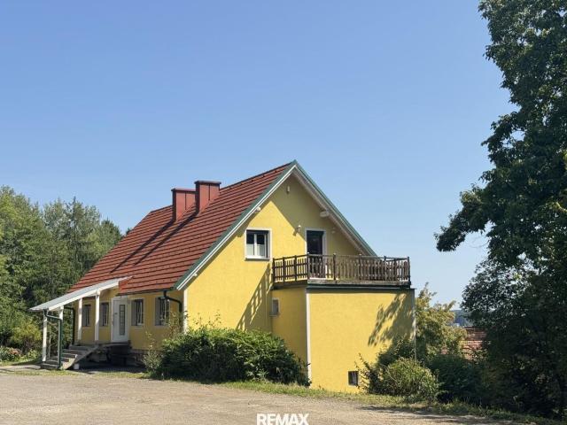 Mehrfamilienhaus mit Vier Wohneinheiten Schöne Aussichtslage Nahe Graz