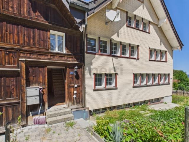 Mehrfamilienhaus mit zwei separate Wohnungen 4.5 & 3.5 Zimmer an ruhiger Lage mit grossem Potenzial