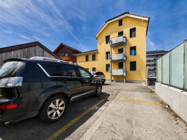 Saniertes Mehrfamilienhaus mit Attraktiver Rendite in Biel/Bienne