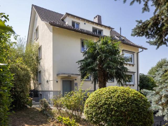 Mehrfamilienhaus mit Baulandreserve im schönen Lindenquartier in Biel BE