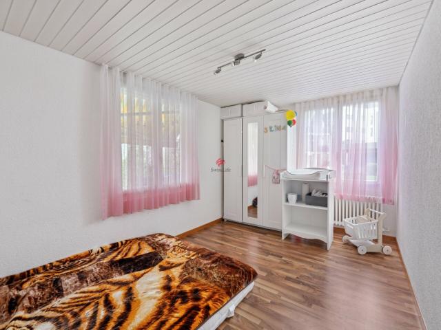 Mehrfamilienhaus mit drei Wohnungen | dreamo. Ch