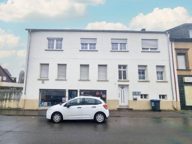 Mehrfamilienhaus mit Gewerbeeinheit im Zentrum von St. Ingbert