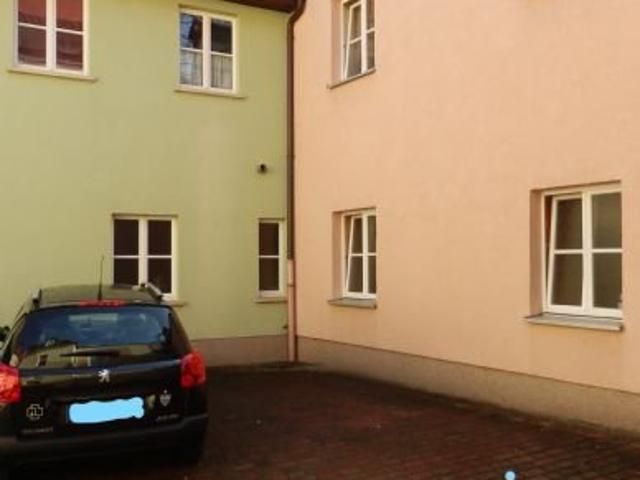 Mehrfamilienhaus mit Gewerbefläche zu verkaufen