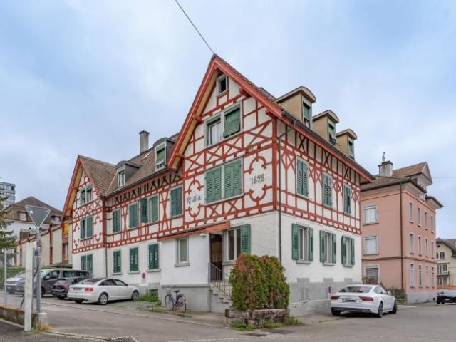 Mehrfamilienhaus mit Gewerberaum direkt beim Bahnhof Rorschach Stadt
