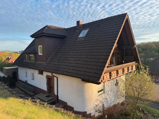 Mehrfamilienhaus mit großzügigem Garten