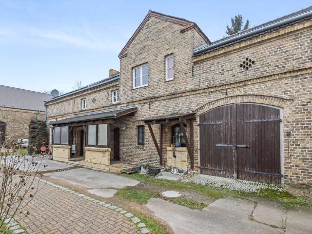 Mehrfamilienhaus mit historischem Charme Wohnen im ehemaligen Bauernhof