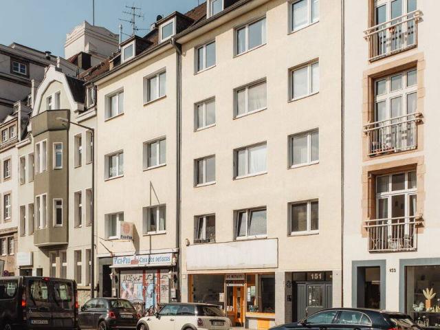 Mehrfamilienhaus Ensemble mitten in Köln Ehrenfeld