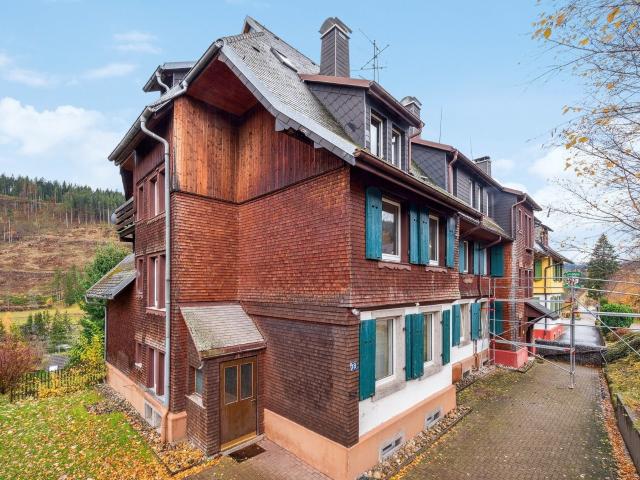 Mehrfamilienhaus in Feldberg Falkau. Renditeobjekt mit viel Potential