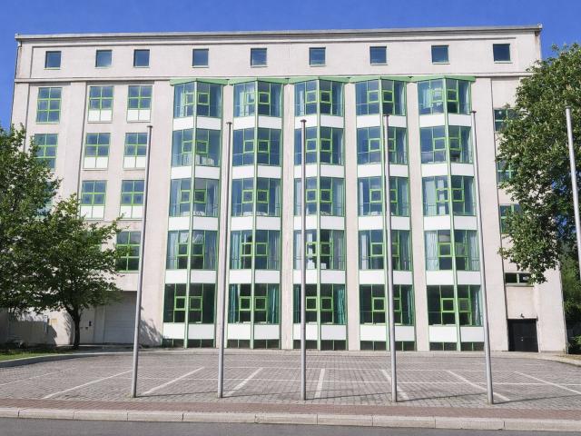 Mehrfamilienhaus in Halle Saale mit ca. 6,9 % Rendite, provisionsfrei, ca. 595.000 EUR Jahresmiete