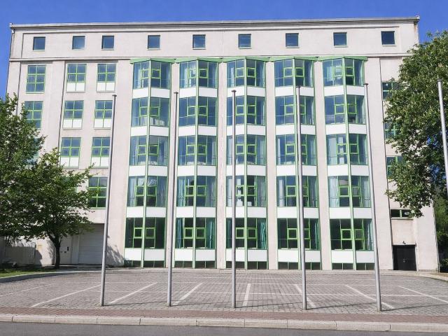 Mehrfamilienhaus in Halle Saale mit ca. 6,9 % Rendite, provisionsfrei, ca. 595.000 € Jahresmiete
