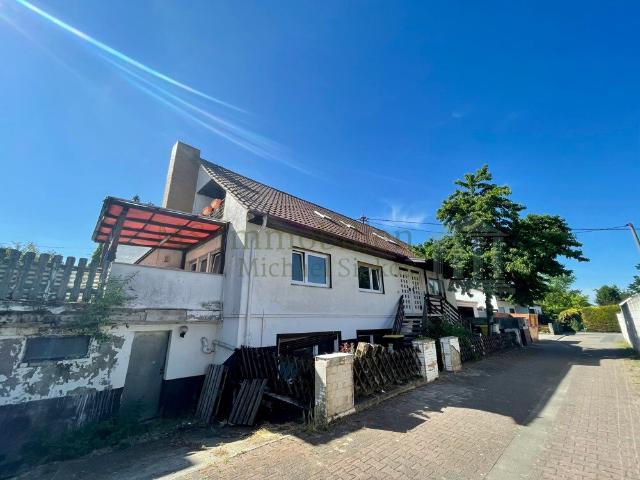 Mehrfamilienhaus in Hamm am Rhein mit großem Potenzial für ein 4 5 Familienhaus