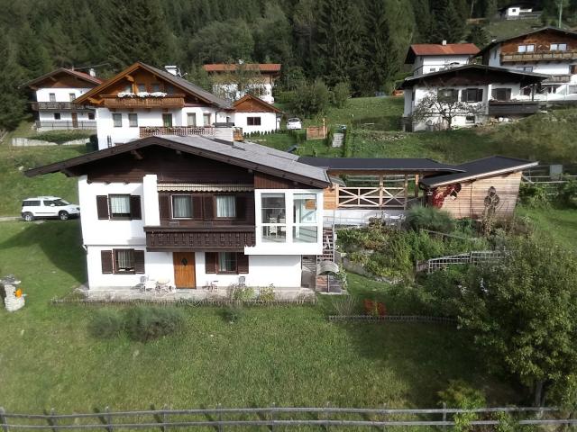 Mehrfamilienhaus in Iselsberg in unverbaubarer Lage + zusätzlicher Baugrund