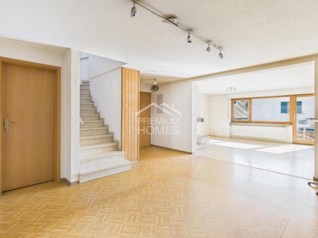 Mehrfamilienhaus in zentraler Lage