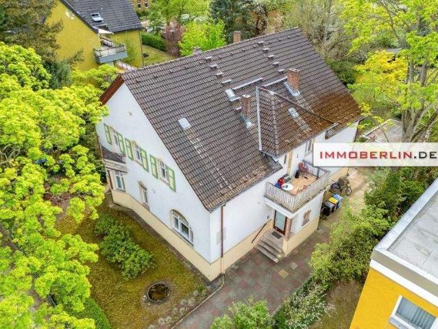 Mehrfamilienhaus, Wohnhaus in Berlin