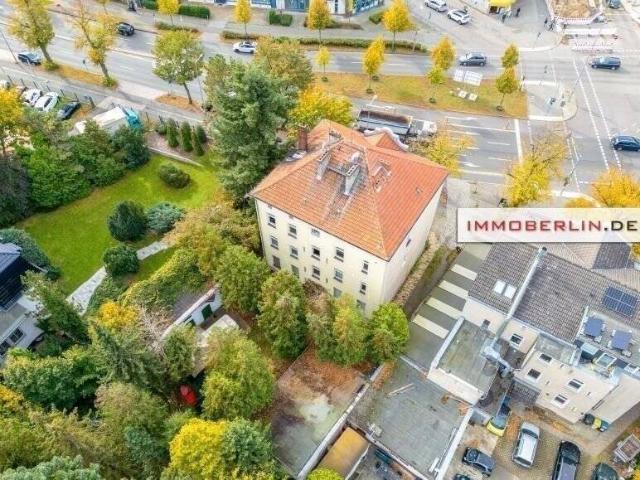 Mehrfamilienhaus, Wohnhaus in Berlin
