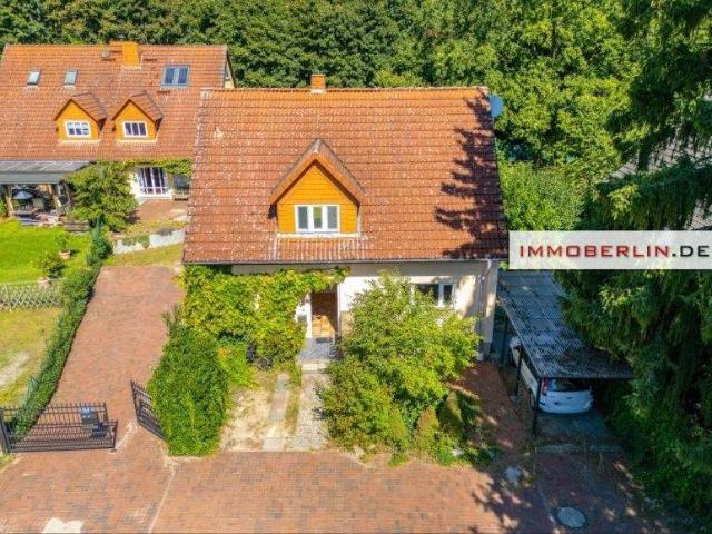 Mehrfamilienhaus, Wohnhaus in Berlin