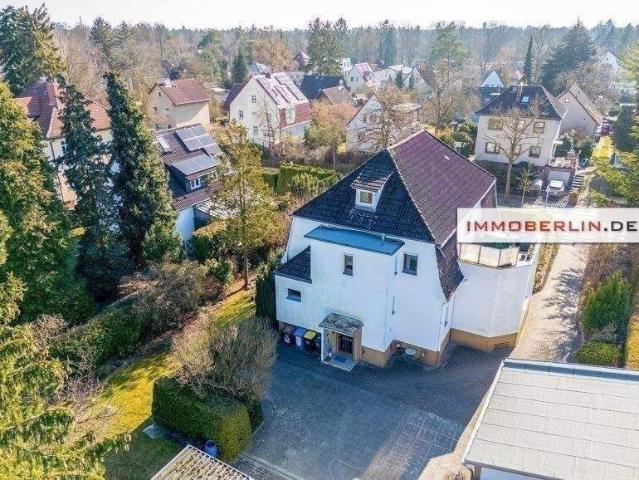 Mehrfamilienhaus, Wohnhaus in Berlin