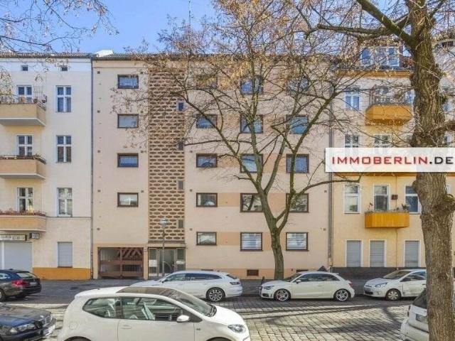 Mehrfamilienhaus, Wohnhaus in Berlin