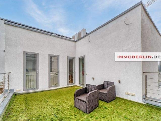 Mehrfamilienhaus, Wohnhaus in Berlin