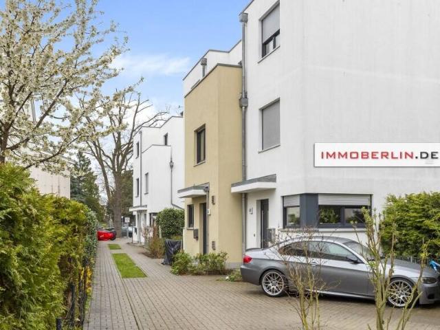 Mehrfamilienhaus, Wohnhaus in Berlin / Lichtenrade