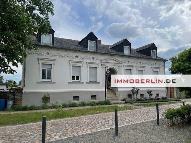 Mehrfamilienhaus, Wohnhaus in Schönwalde Glien