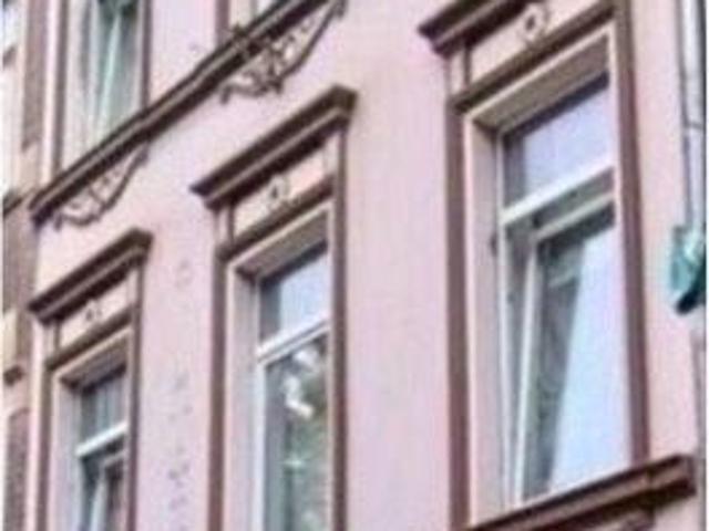 Mehrfamilienhaus zu verkaufen ! Zentral