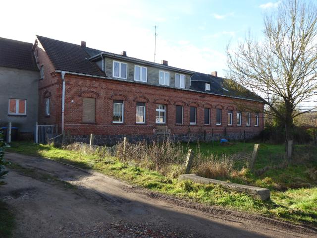 Mehrfamilienhaus
