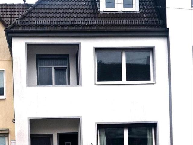 Mehrfamilienhaus