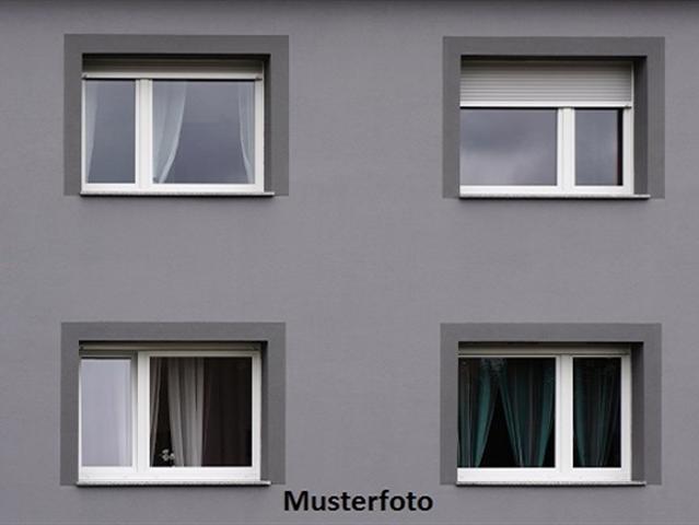 Mehrfamilienhaus