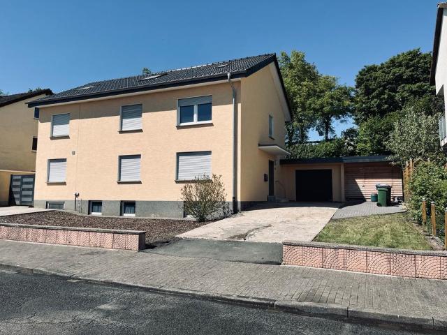 Mehrfamilienhaus 775 m2 in ruhiger Lage von Büren