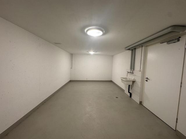 Mehrzweckräume direkt neben Bahnhof