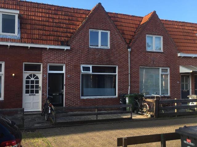 Meidenhuis, netjes gezellig en pal bij Van Hall