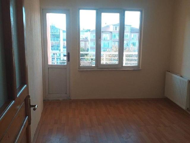 MEKAN GAYRİMENKUL'DEN CADDE ÜSTÜNDE GÜNEY CEPHELİ, 3+1 KELEPİR DAİRE