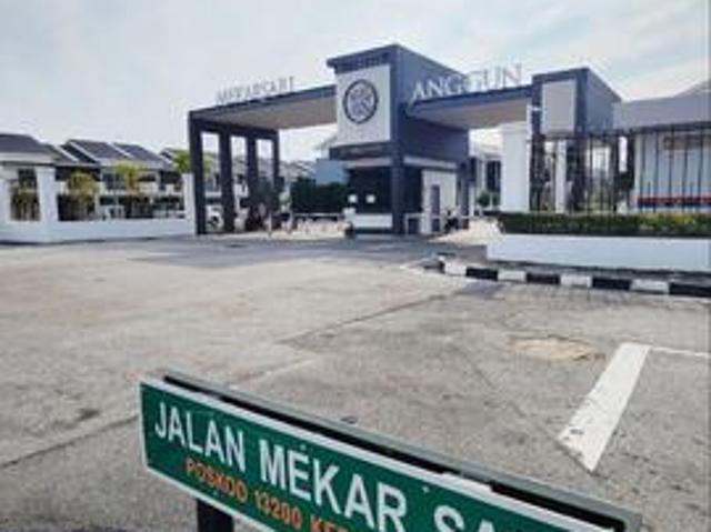 Mekarsari Anggun Bertam Kepala Batas