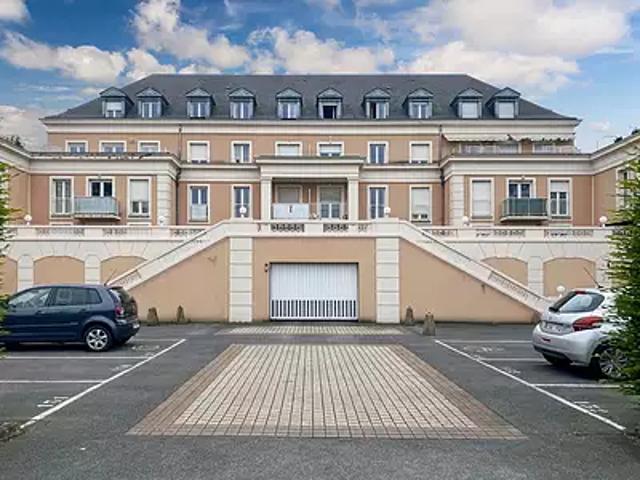 Melun 77000 Location appartement 2 pièces t2 au dernier étage