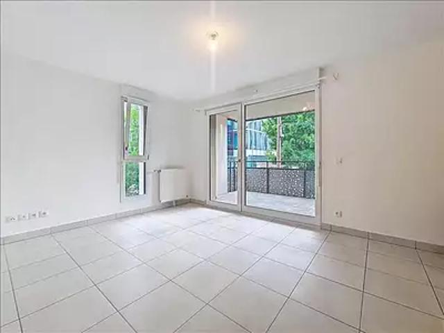 Melun 77000 Location appartement 2 pièces t2 balcon