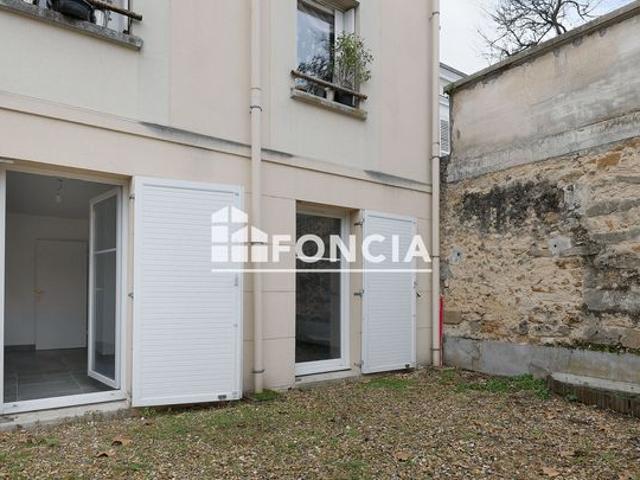 MELUN: Boulevard Chamblain – Appartement 3 pièces – 66,25 m² – Jardin + Terrasse – Parkings – Gare à pied – Bon état