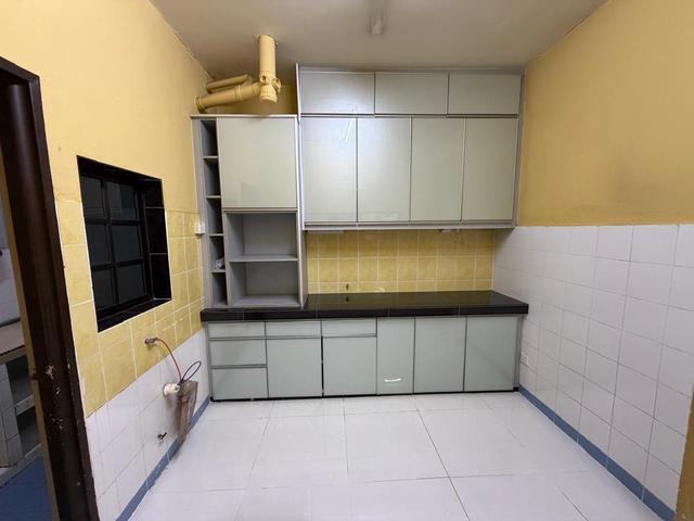 melur apartment sentul vacant to view move in asap