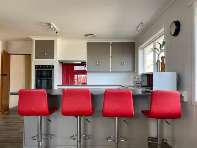 melville, 6+ bedrooms