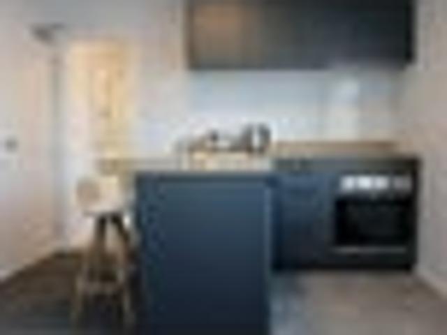 Melville, 1 bedroom, $400 pw