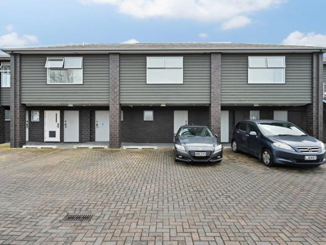 melville, 1 bedroom