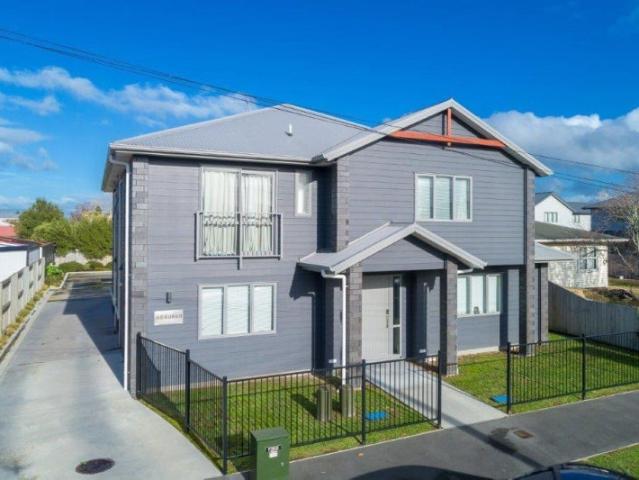 melville, 1 bedroom