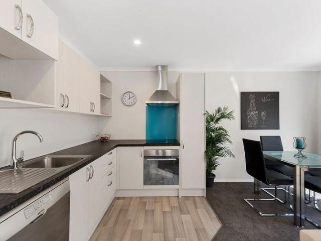 melville, 2 bedrooms