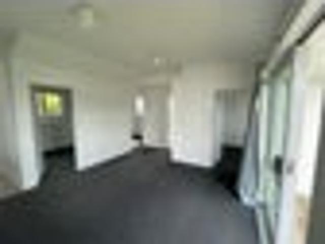 Melville, 3 bedrooms, $550 pw
