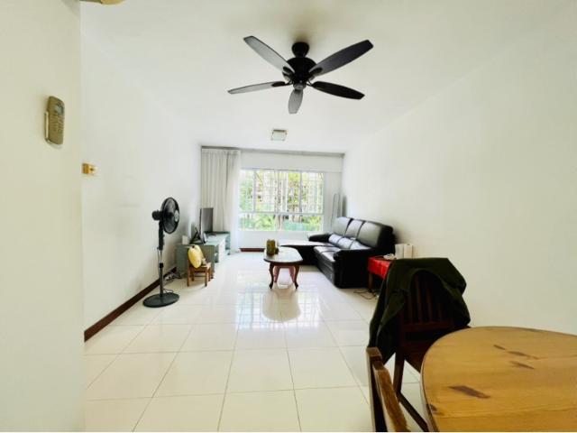 Melville Park Apartment For Sale, $938,000, 2 Bed 2 Bath 936 sqft $1,002.00 psf