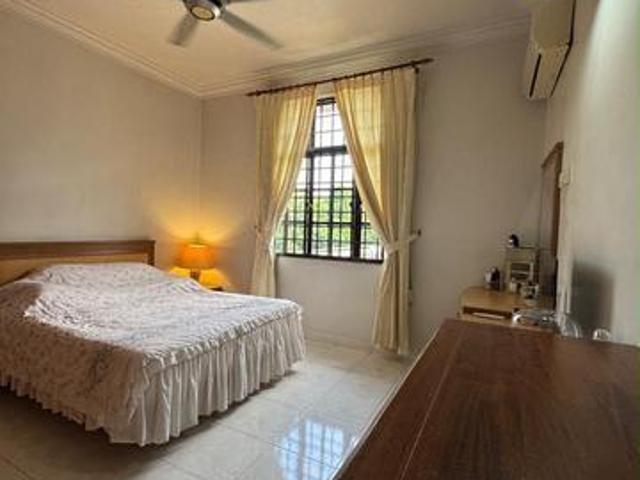 Melaka Cheng Emerald Court Apartment FREEHOLD Below Bank Value