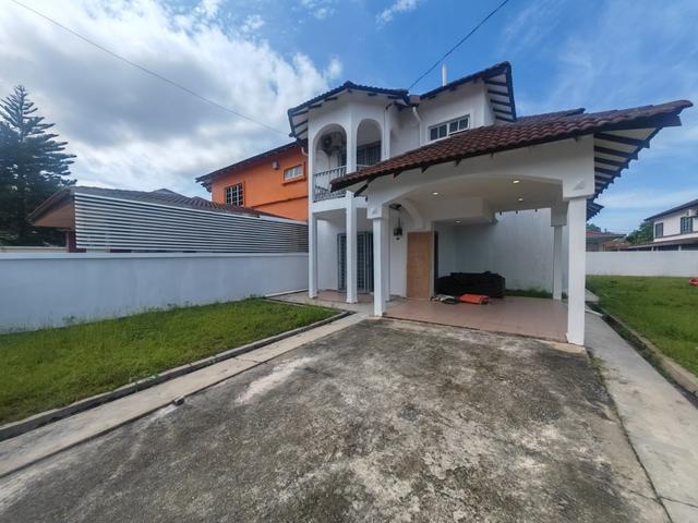 Melaka Ayer Keroh Taman Tasik Utama 2 Storey SemiD House
