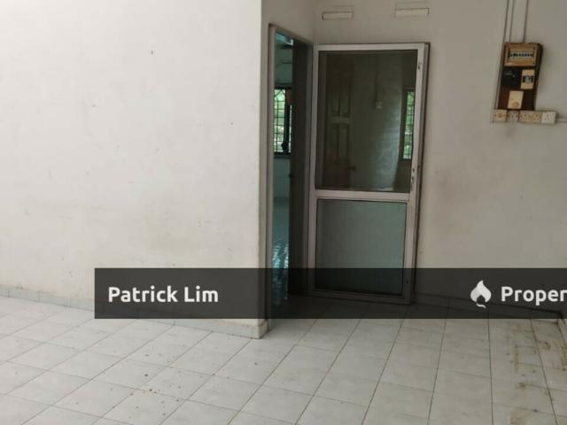 Melaka Baru @ 1st Floor Shoplot for Rent